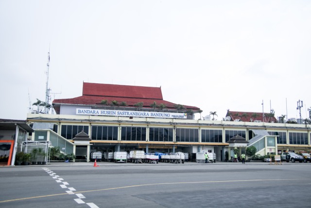 Antar Jemput Bandara Husein Sastranegara